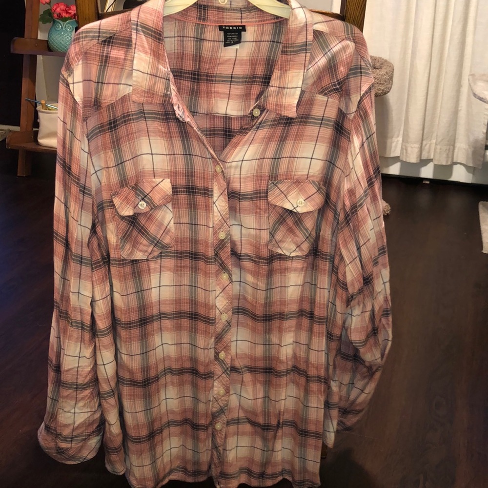 Women’s plus size button down